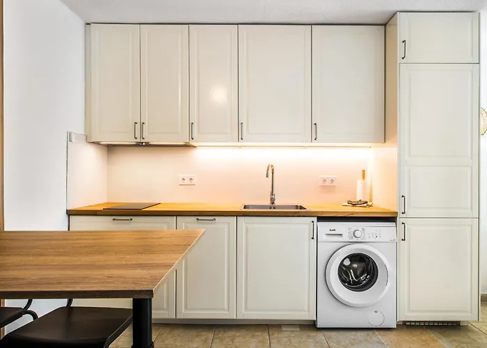 Santa Maria 2 Bedrooms * アデヘ