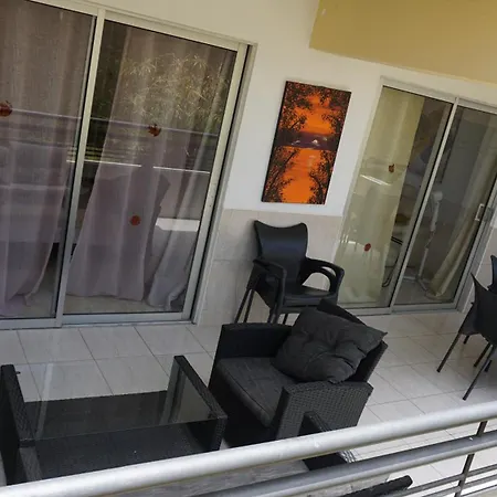 Santa Maria 2 Bedrooms Appartement *